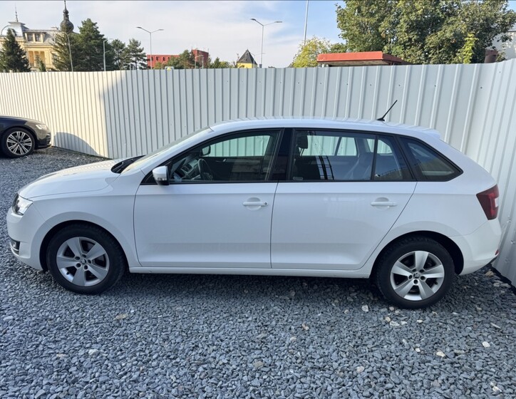 Škoda Rapid 4