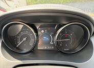 Jaguar E-Pace 13