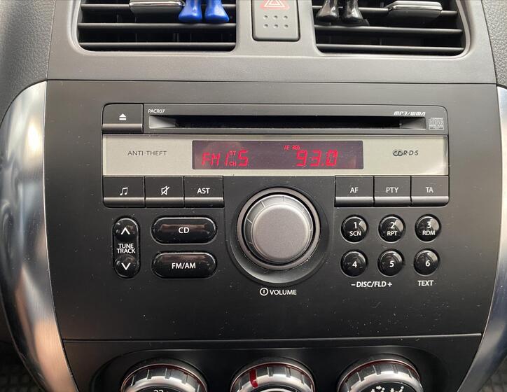 Suzuki SX4 14