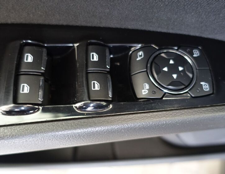 Ford Mondeo 19