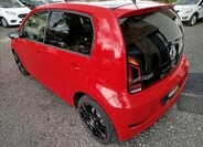 Volkswagen up! 4