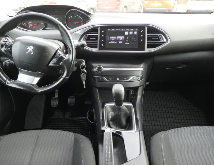 Peugeot 308 2