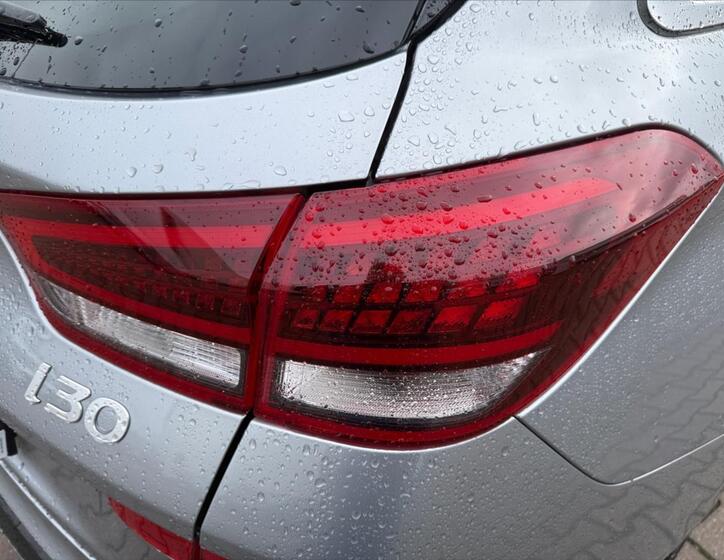Hyundai i30 12