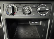 Volkswagen Polo 38