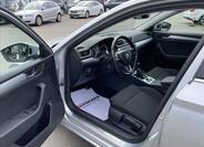 Škoda Superb 9