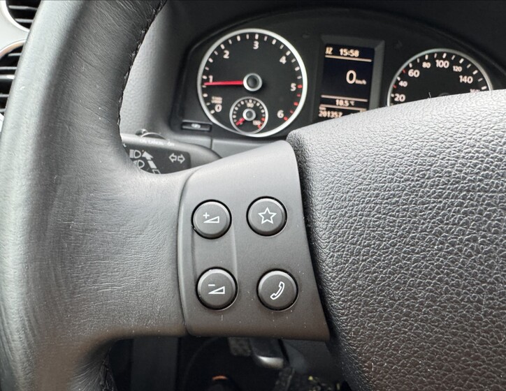 Volkswagen Tiguan 19