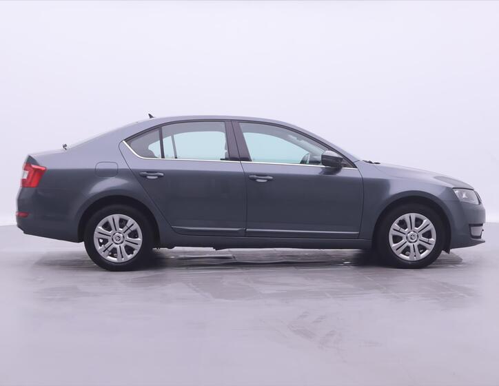 Škoda Octavia 8