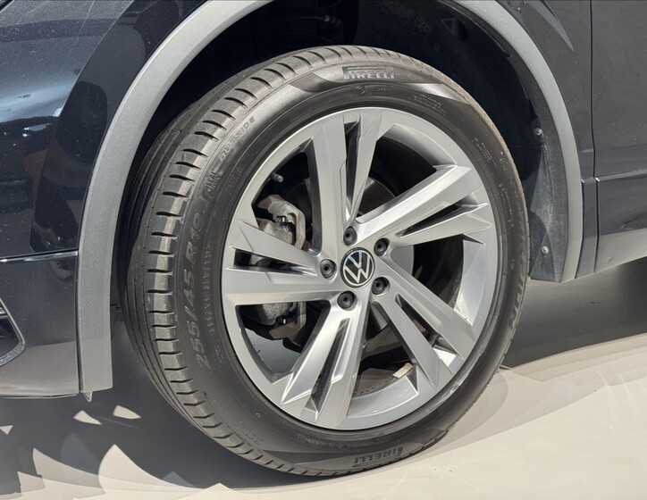 Volkswagen Tiguan Allspace 6