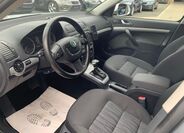 Škoda Octavia 14
