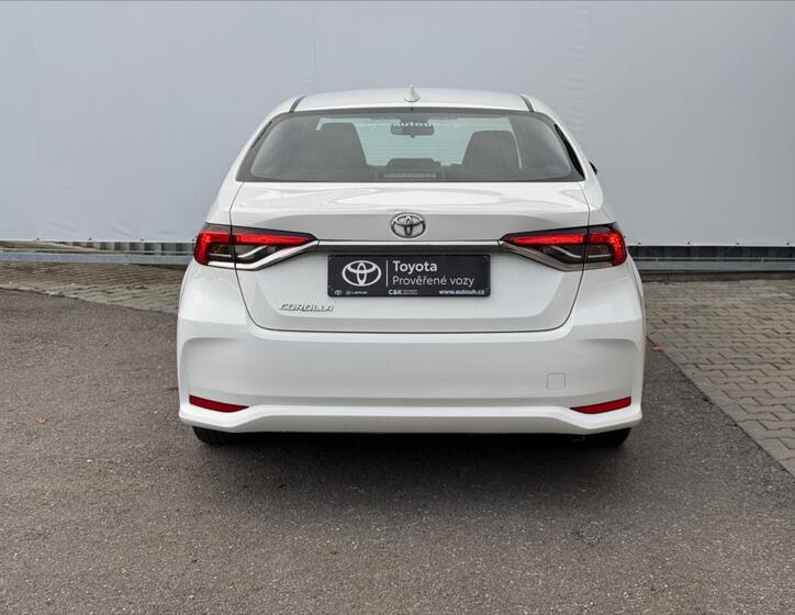 Toyota Corolla 5