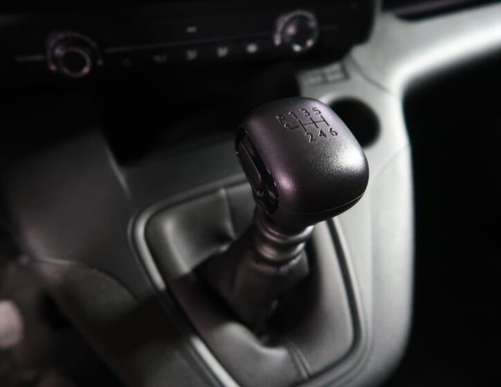 Toyota ProAce 28