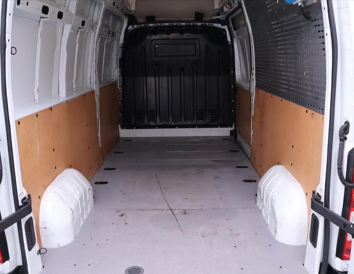 Renault Master 10