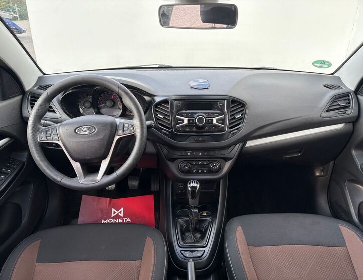 Lada Vesta 5