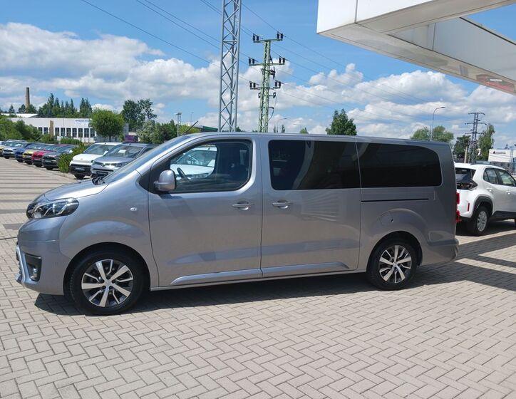 Toyota ProAce Verso 3
