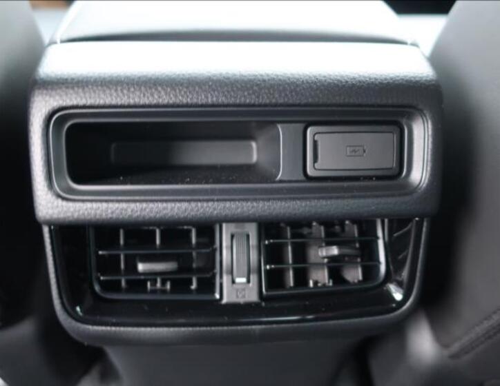 Isuzu D-Max 18