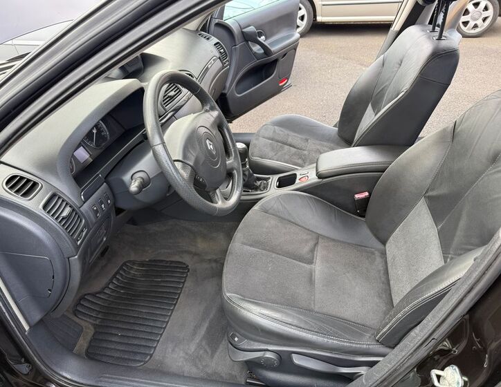 Renault Laguna 7