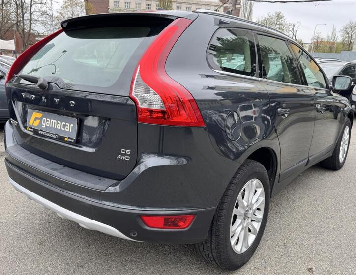 Volvo XC60 11