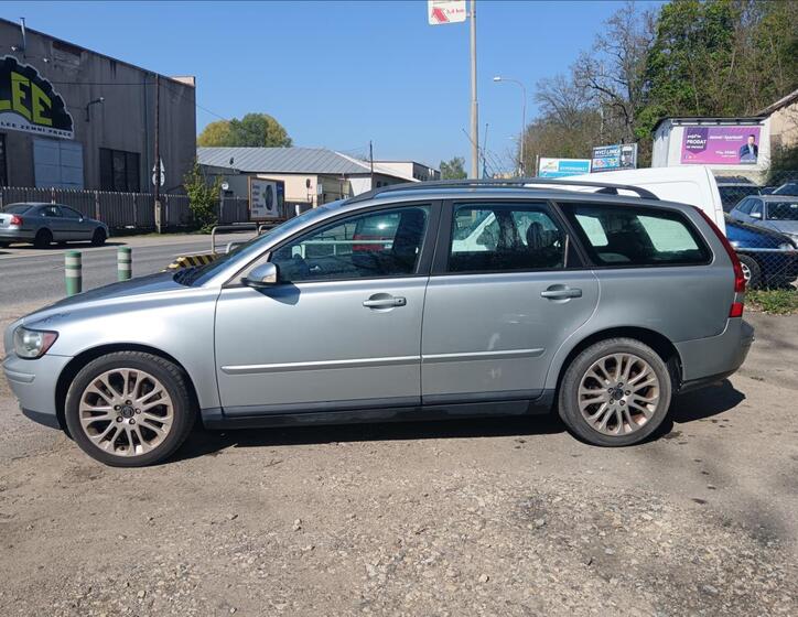 Volvo V50 7