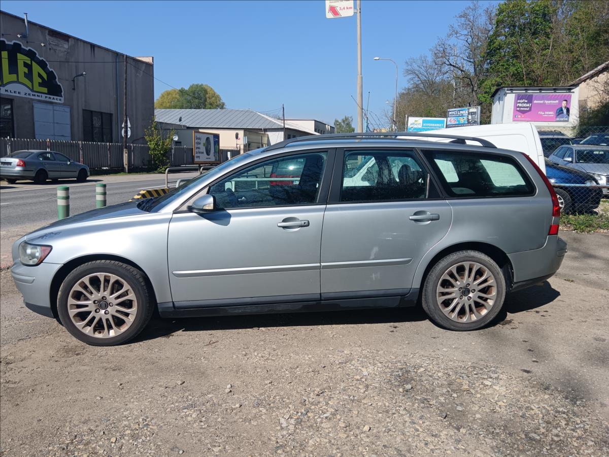 Volvo V50