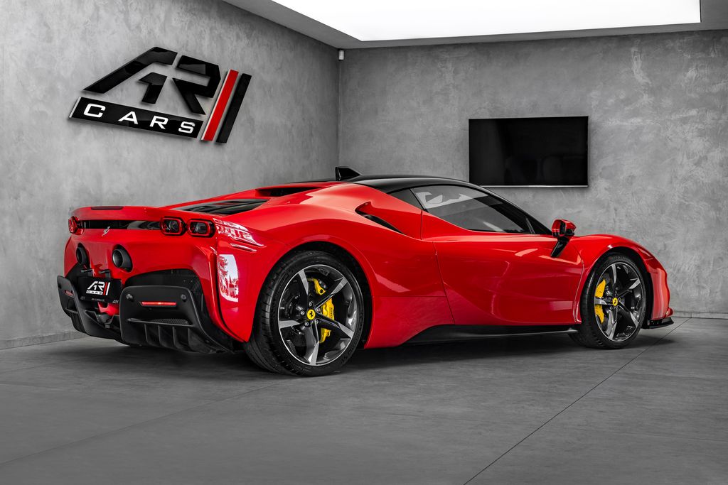 Ferrari SF90
