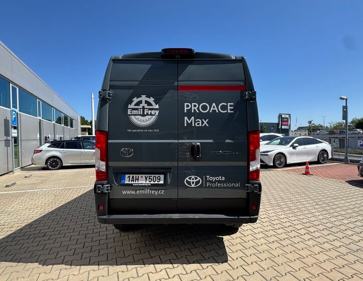 Toyota Proace Max 6