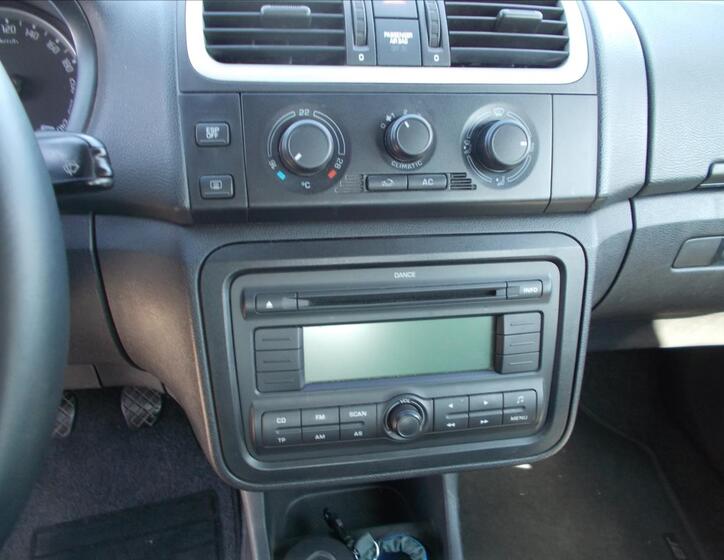 Škoda Roomster 20