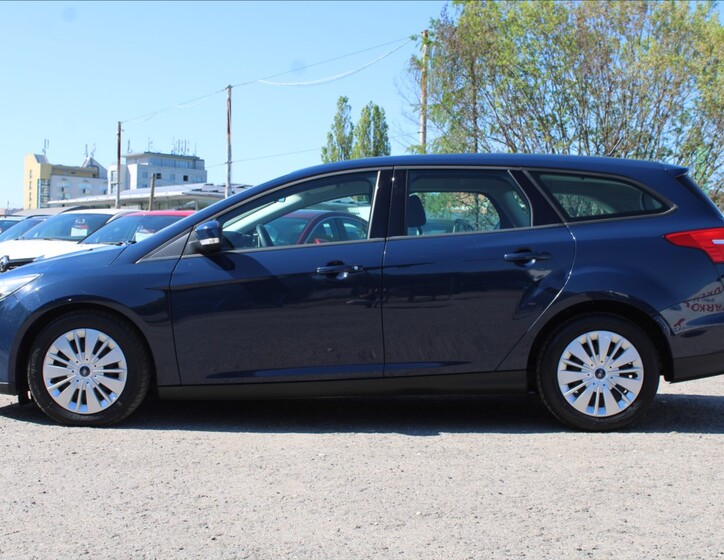 Ford Focus 8