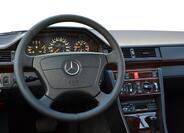 Mercedes-Benz 124 14