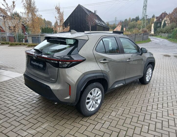 Toyota Yaris Cross 6