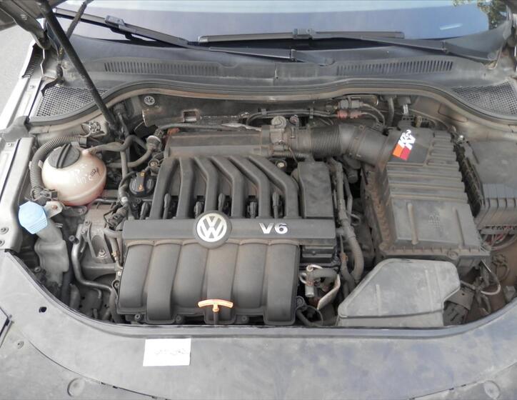 Volkswagen Passat CC 24
