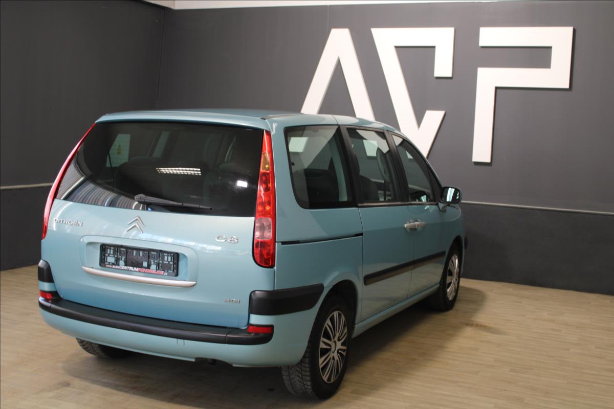 Citroën C8