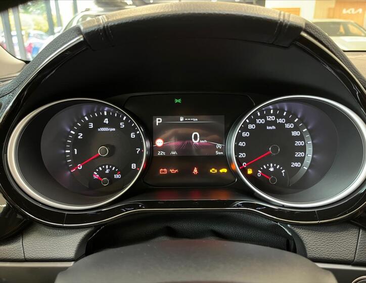 KIA XCeed 12