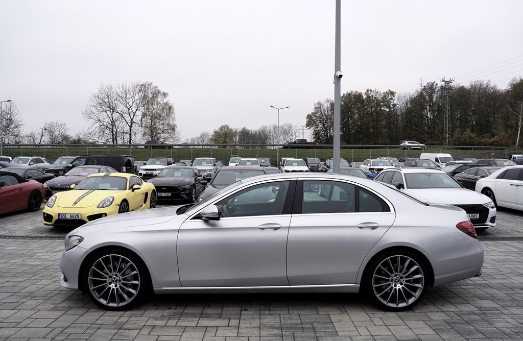 Mercedes-Benz Třídy E