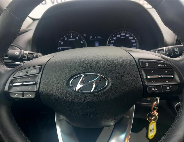 Hyundai i30 10