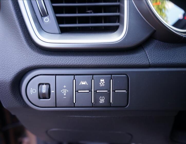 KIA Ceed 21