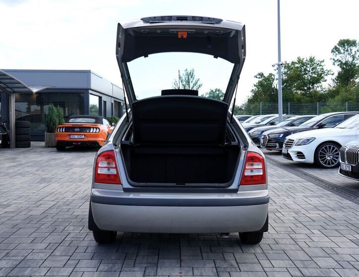 Škoda Octavia 12