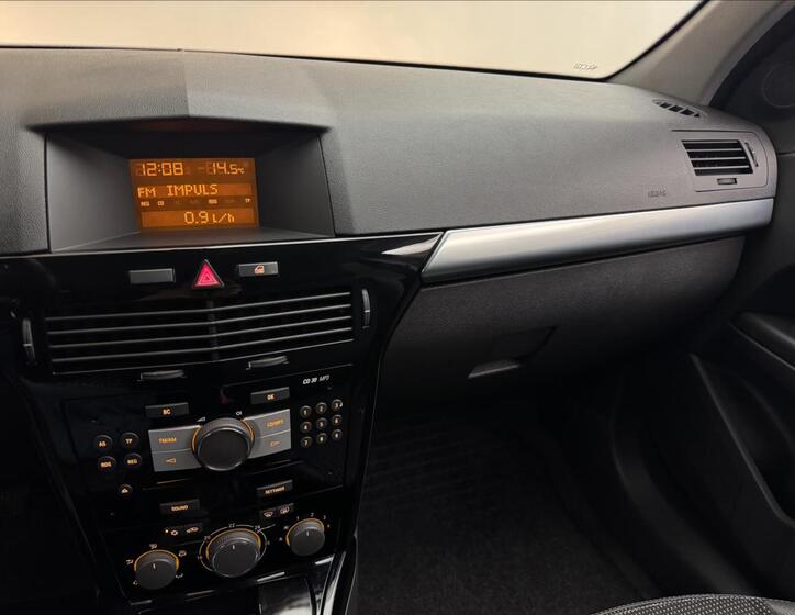 Opel Astra 14