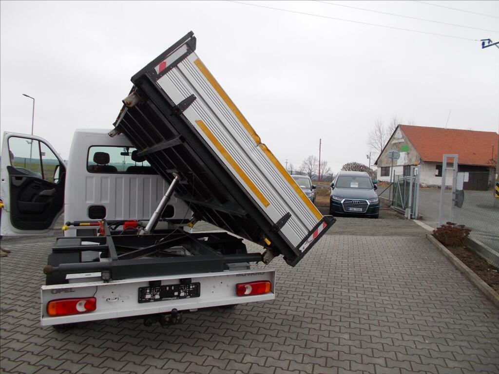 Opel Movano 32