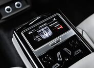 Audi A8 28