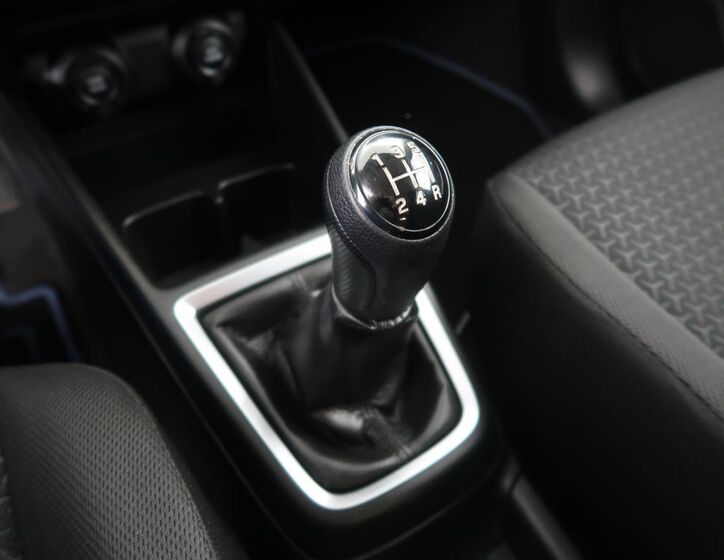 Suzuki Swift 26