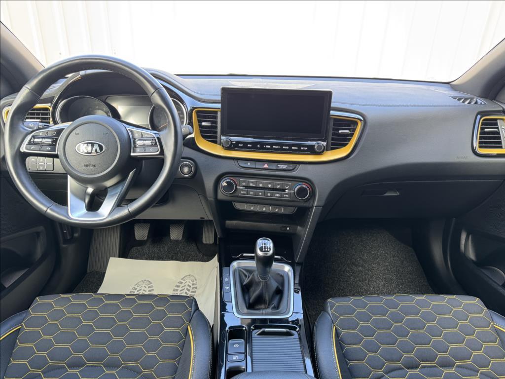KIA XCeed 24