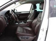 Volkswagen Touareg 10
