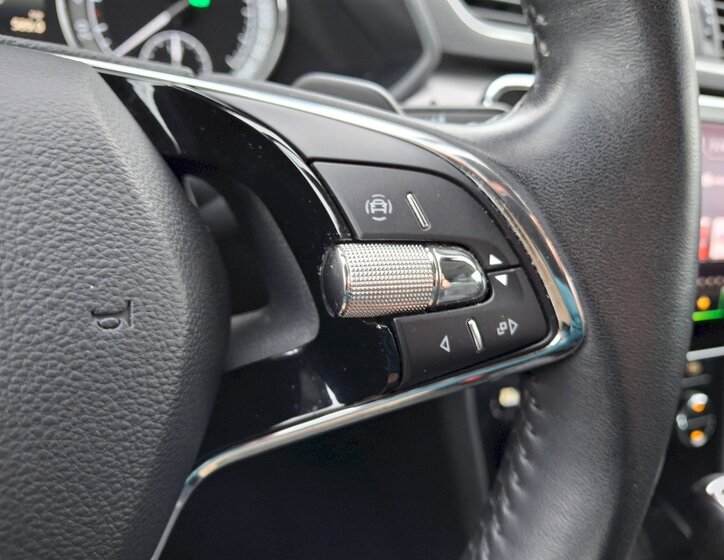Škoda Superb 19