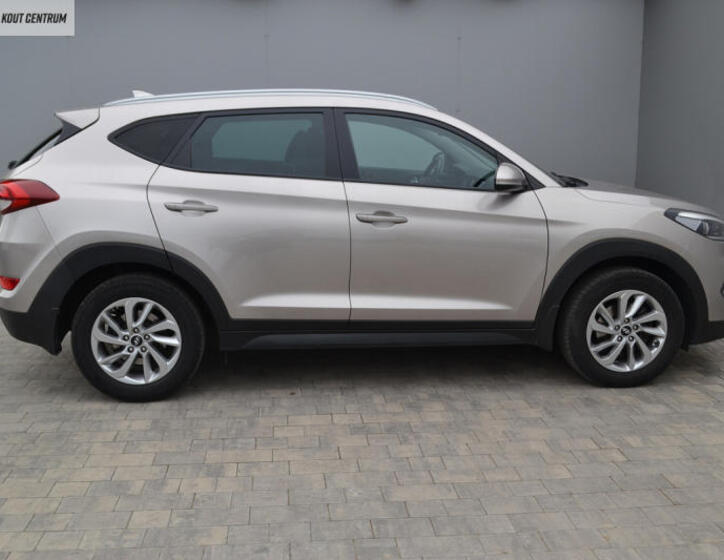 Hyundai Tucson 5
