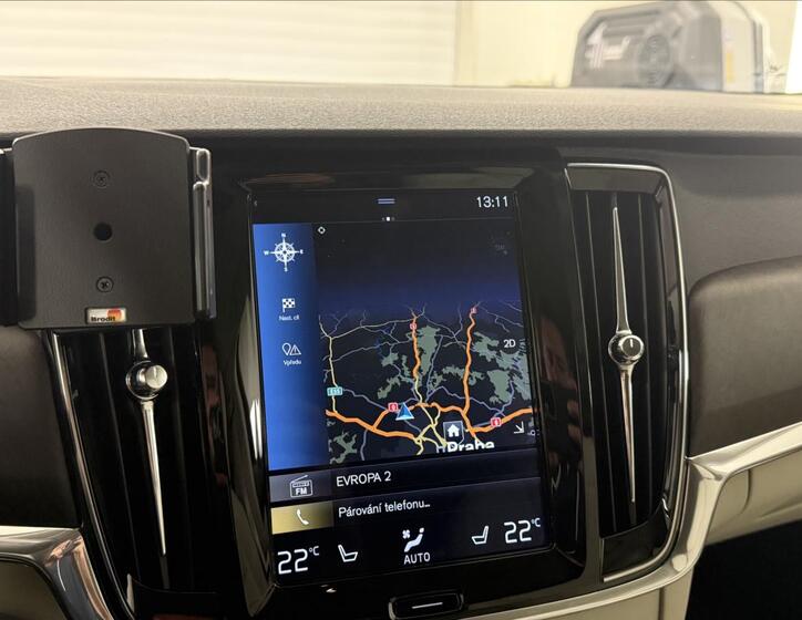 Volvo V90 21