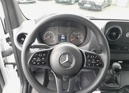 Mercedes-Benz Sprinter 10