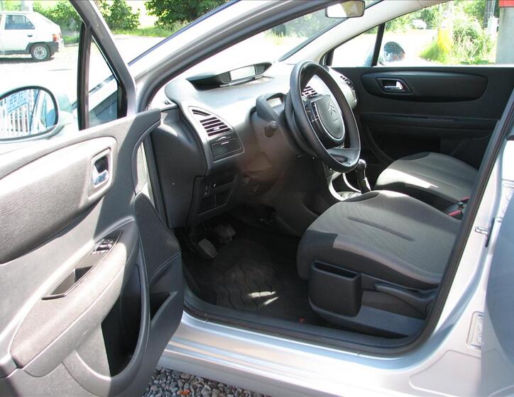 Citroën C4 18