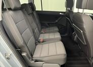 Volkswagen Touran 24