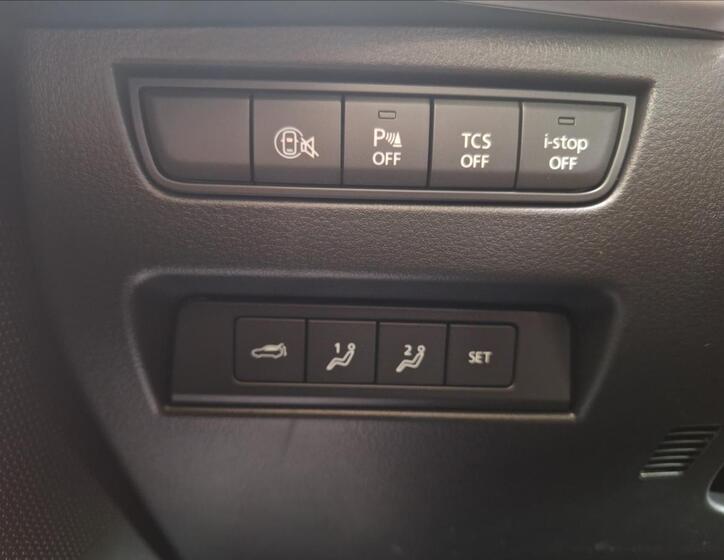 Mazda CX-80 11