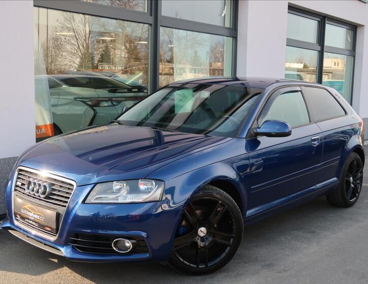 Audi A3 1